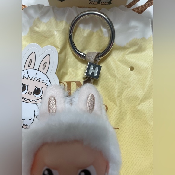 Pin For Love Letter H Confirmed. - Picture 2 of 7